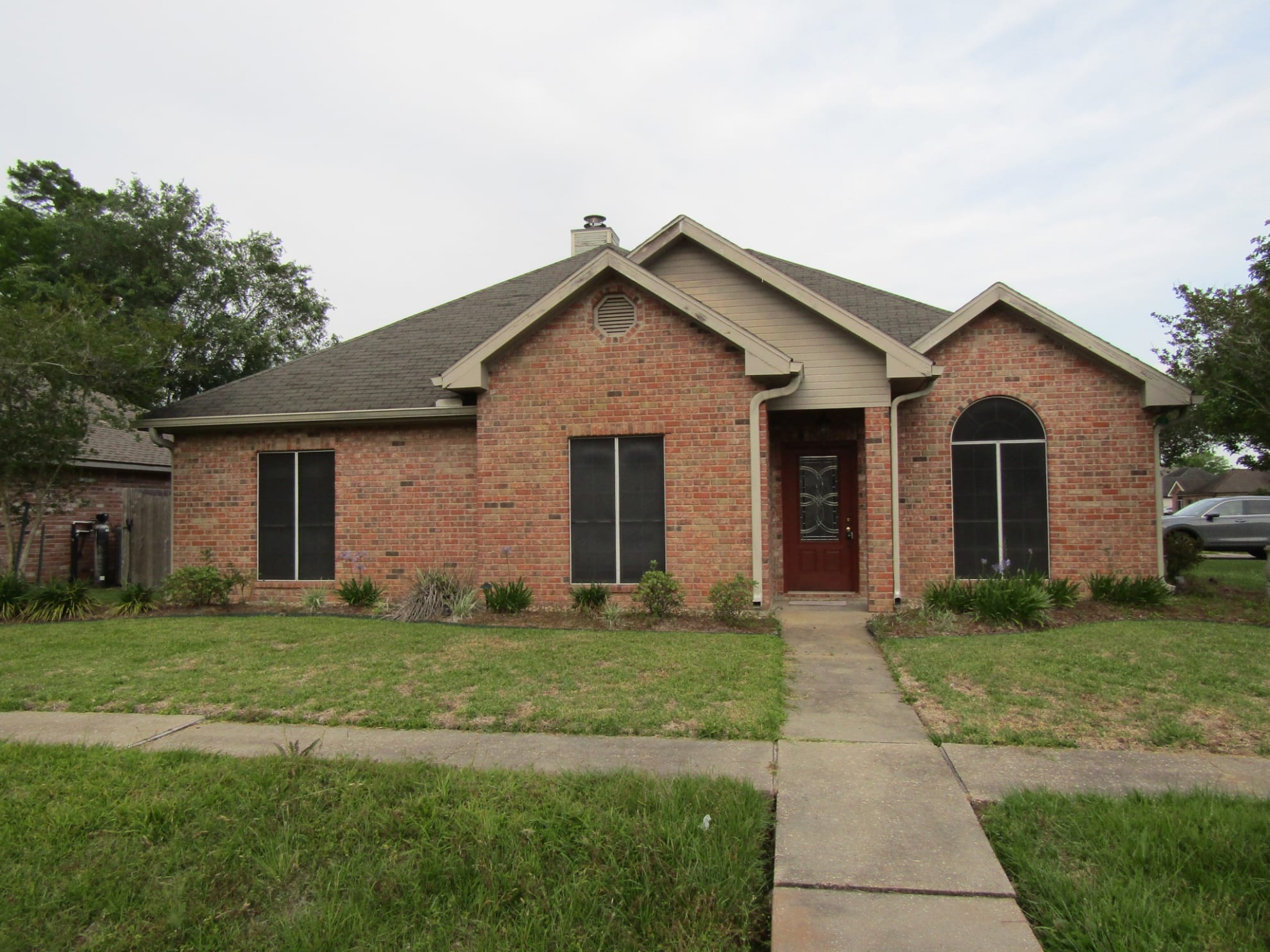 100 Bull Run Cir, Broussard, LA SparkOffer